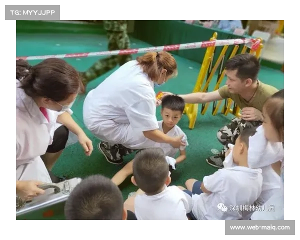 土鲁斯对阵塞尔鲨鱼赛前救援跳伞者，观众掌声致敬消防人员